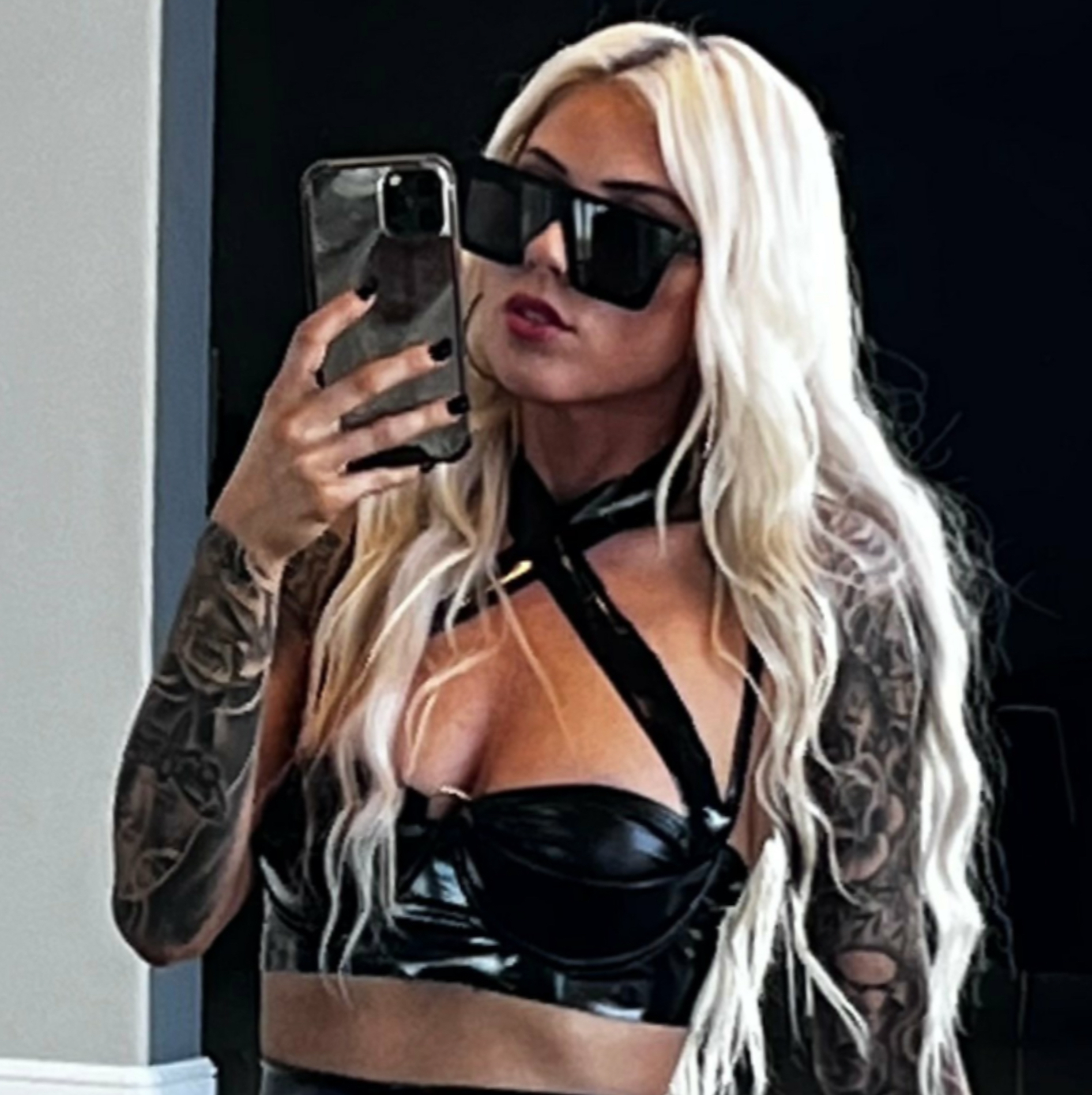 Blonde Rider - blonde OnlyFans creator with 0 reviews (0.0/5 stars)