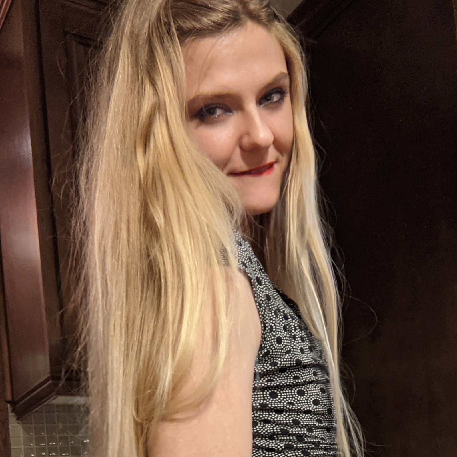 Blondie - Onlyfans Creator