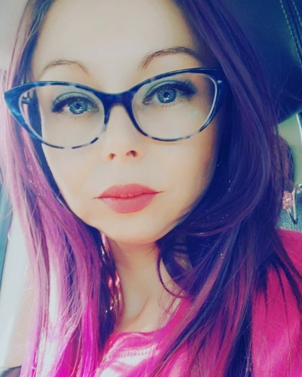 Jay Blunt Babe - OnlyFans creator with 0 reviews (0.0/5 stars)