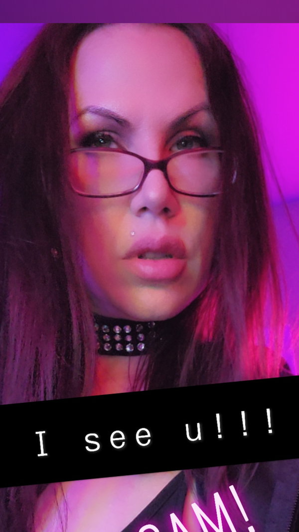 👑💋Emma_Frost💋👑ONLY FANS just $4.99 📱 - OnlyFans creator with 0 reviews (0.0/5 stars)
