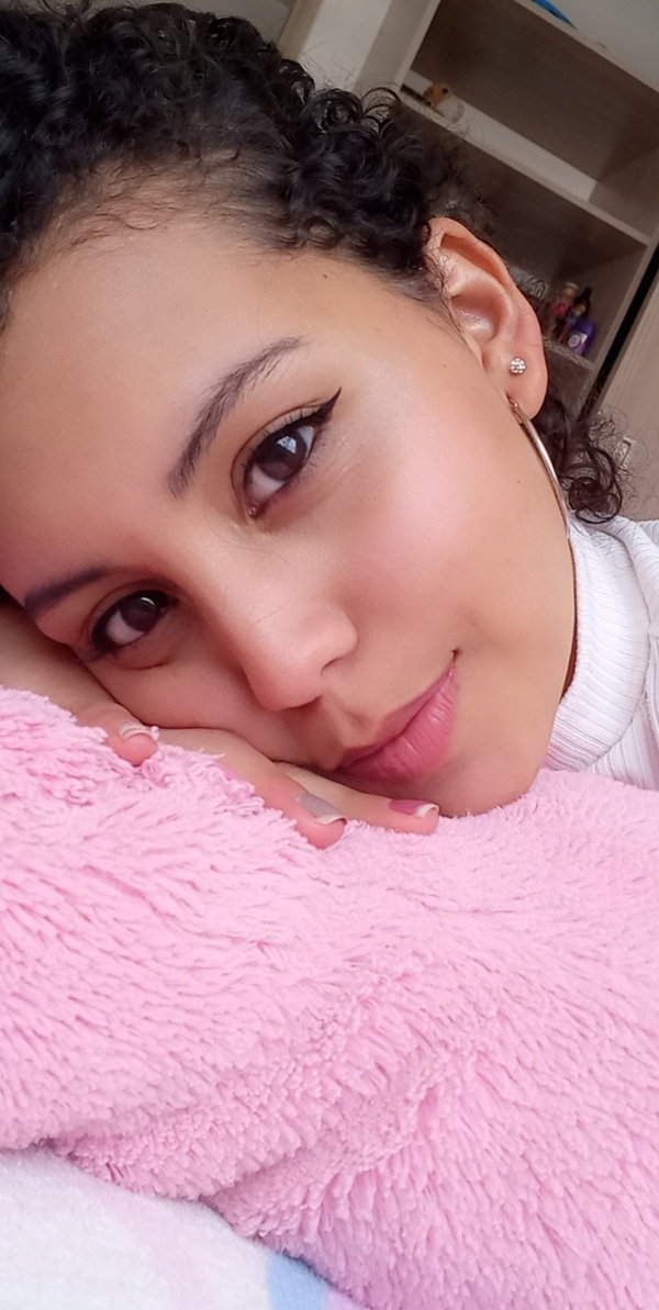 Vero Reyes - OnlyFans creator with 0 reviews (0.0/5 stars)