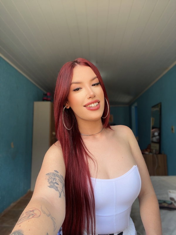 Petra TS BOMB 🏳️‍⚧️ - OnlyFans creator with 0 reviews (0.0/5 stars)