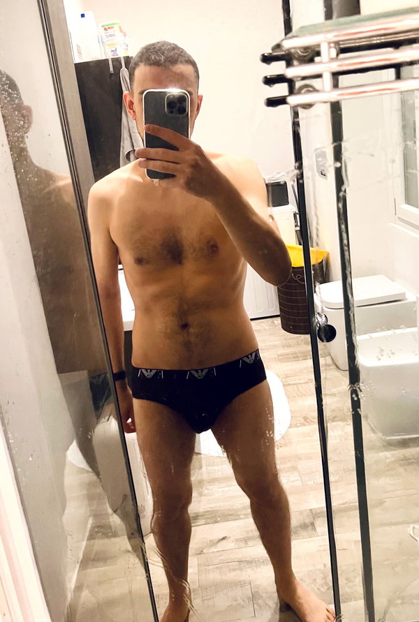 Calabrian Top - OnlyFans creator with 0 reviews (0.0/5 stars)