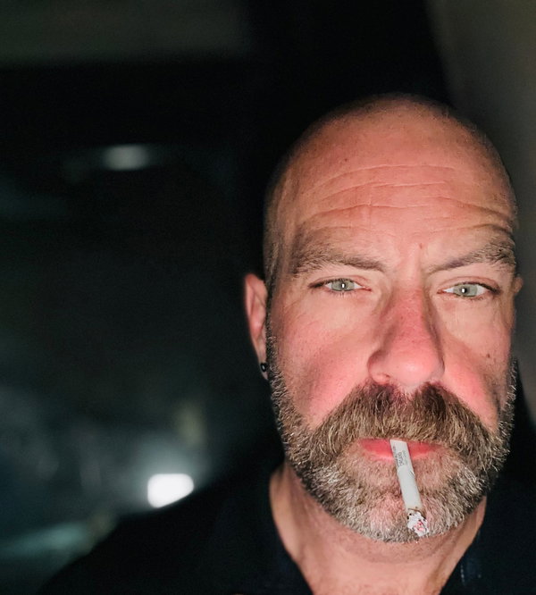 Furry Fella Smoker Bear - OnlyFans creator with 0 reviews (0.0/5 stars)