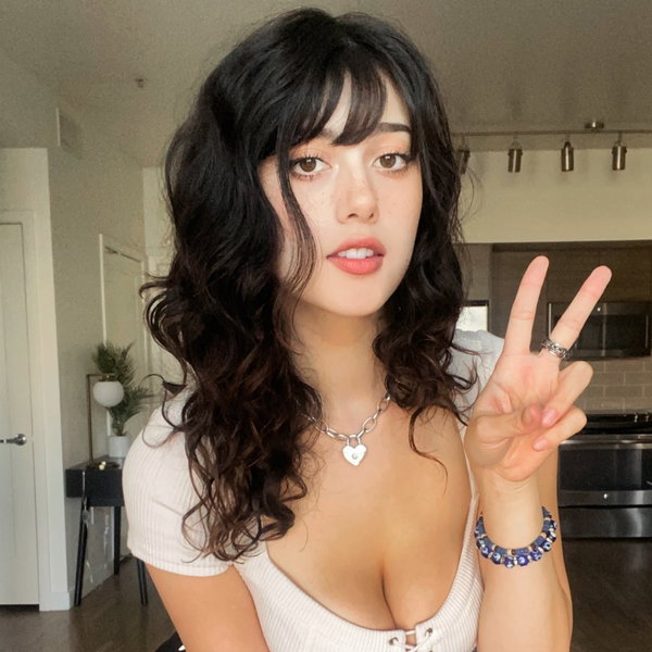 Candylion - créateur OnlyFans avec 1 avis (2.0/5 étoiles)