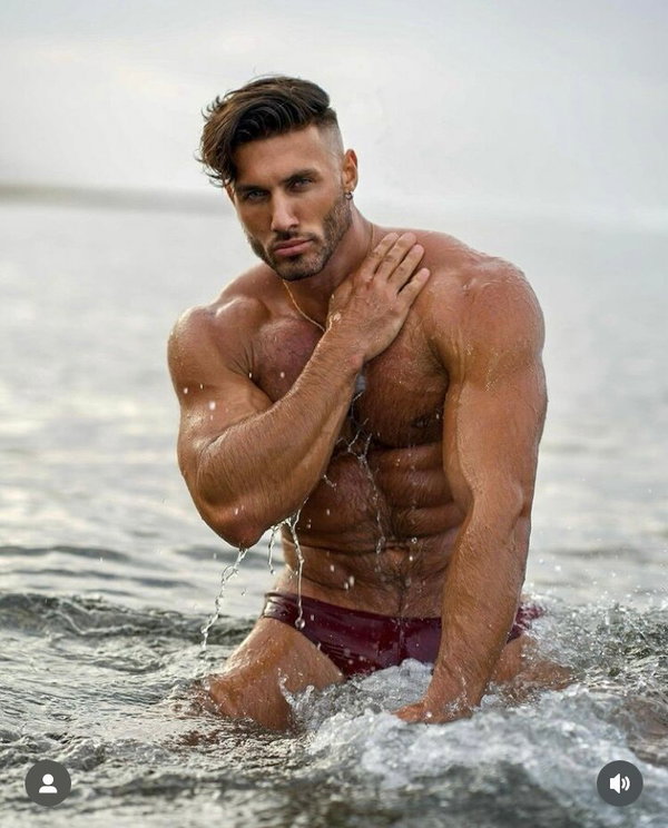 Vlad Parker 