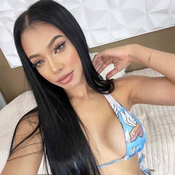 Chloe Ray - OnlyFans creator with 0 reviews (0.0/5 stars)