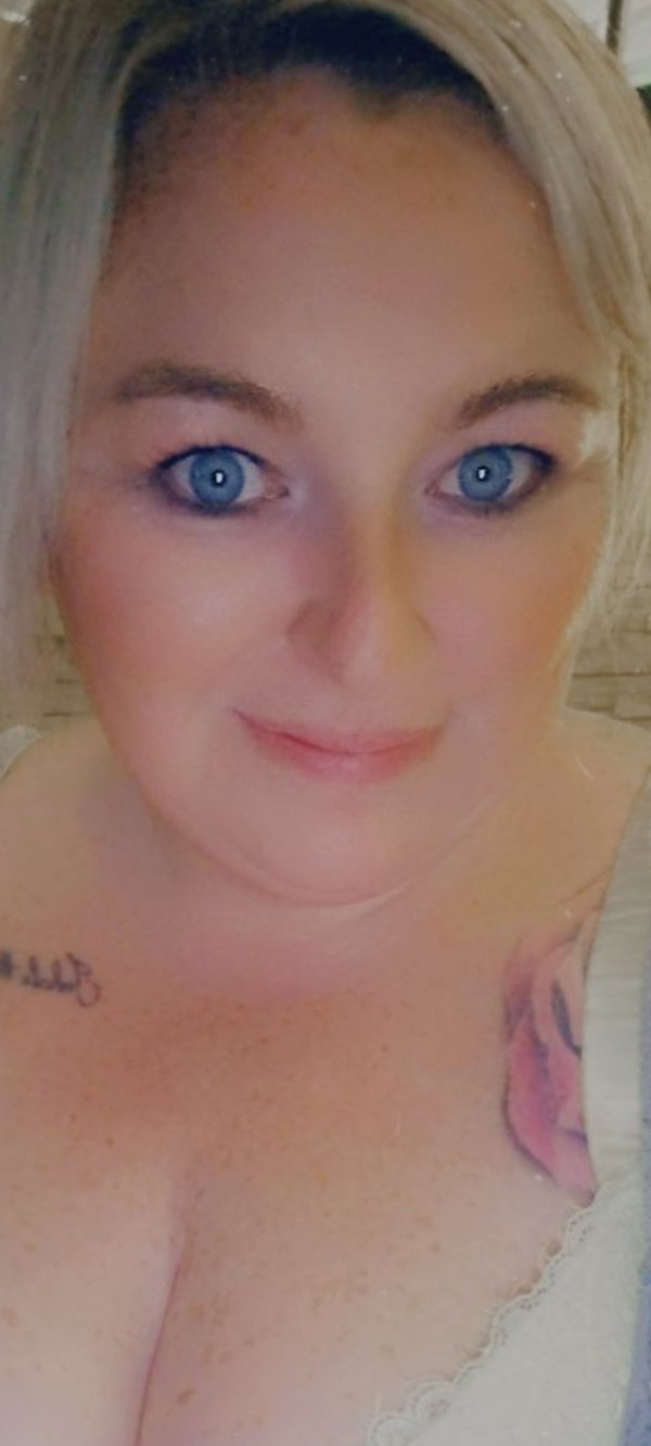 chubby wife - OnlyFans creator with 0 reviews (0.0/5 stars)
