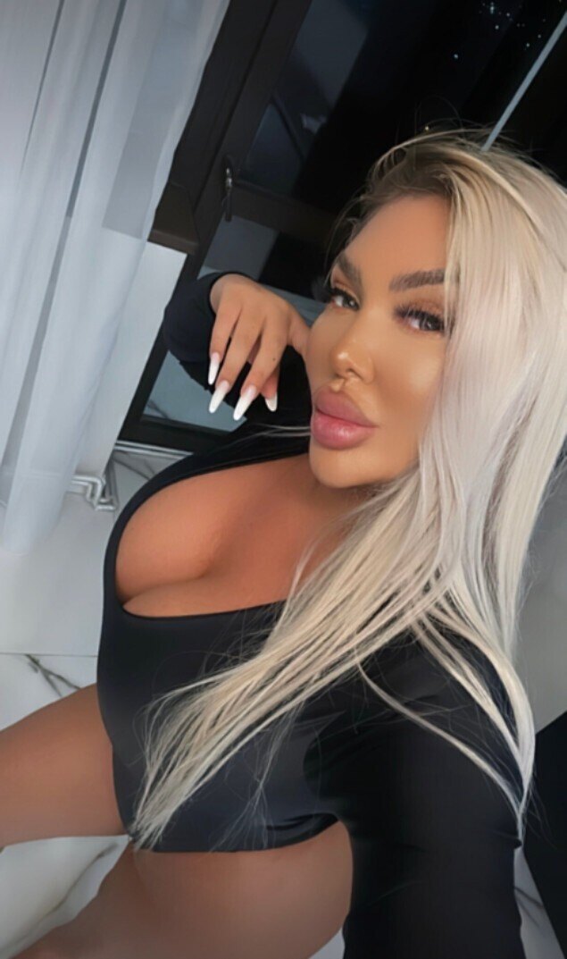 Ruby - Onlyfans Creator