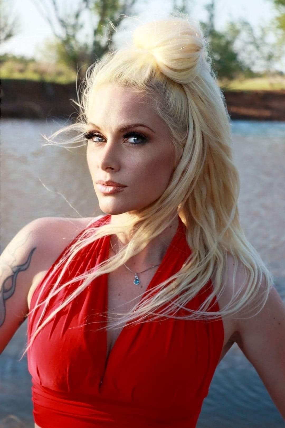 Cynthia - Onlyfans Creator