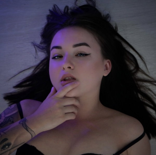 💋Amina Virgin Babe👄 - OnlyFans creator with 0 reviews (0.0/5 stars)
