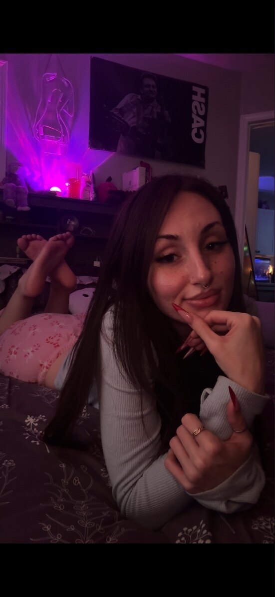 Dani Darko - Onlyfans Creator