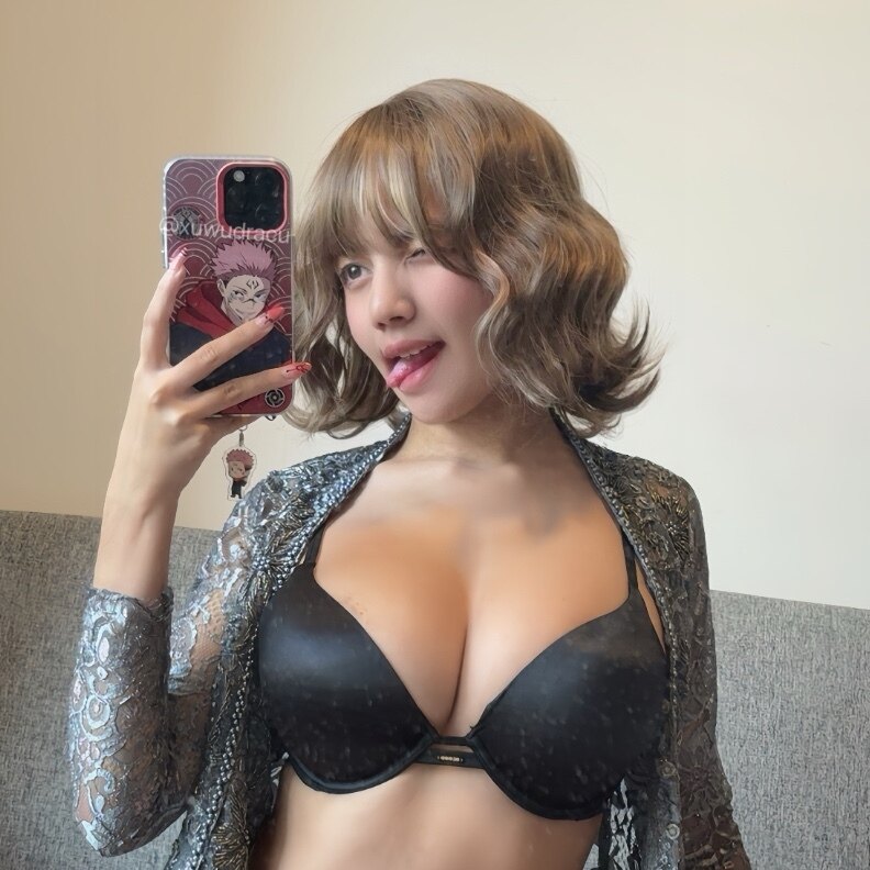 Lin - Onlyfans Creator