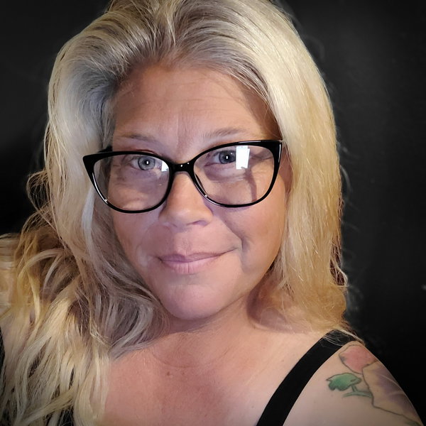 Dragonflytootsies - OnlyFans creator with 0 reviews (0.0/5 stars)