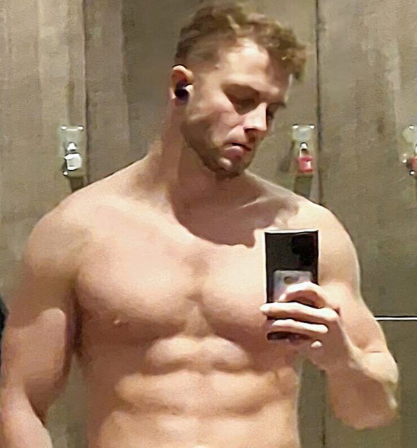 Sam Steiner - VIP - OnlyFans creator with 0 reviews (0.0/5 stars)