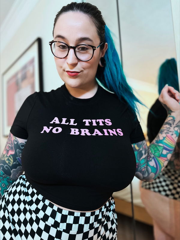 Elizabeth_Hunny👑🐝