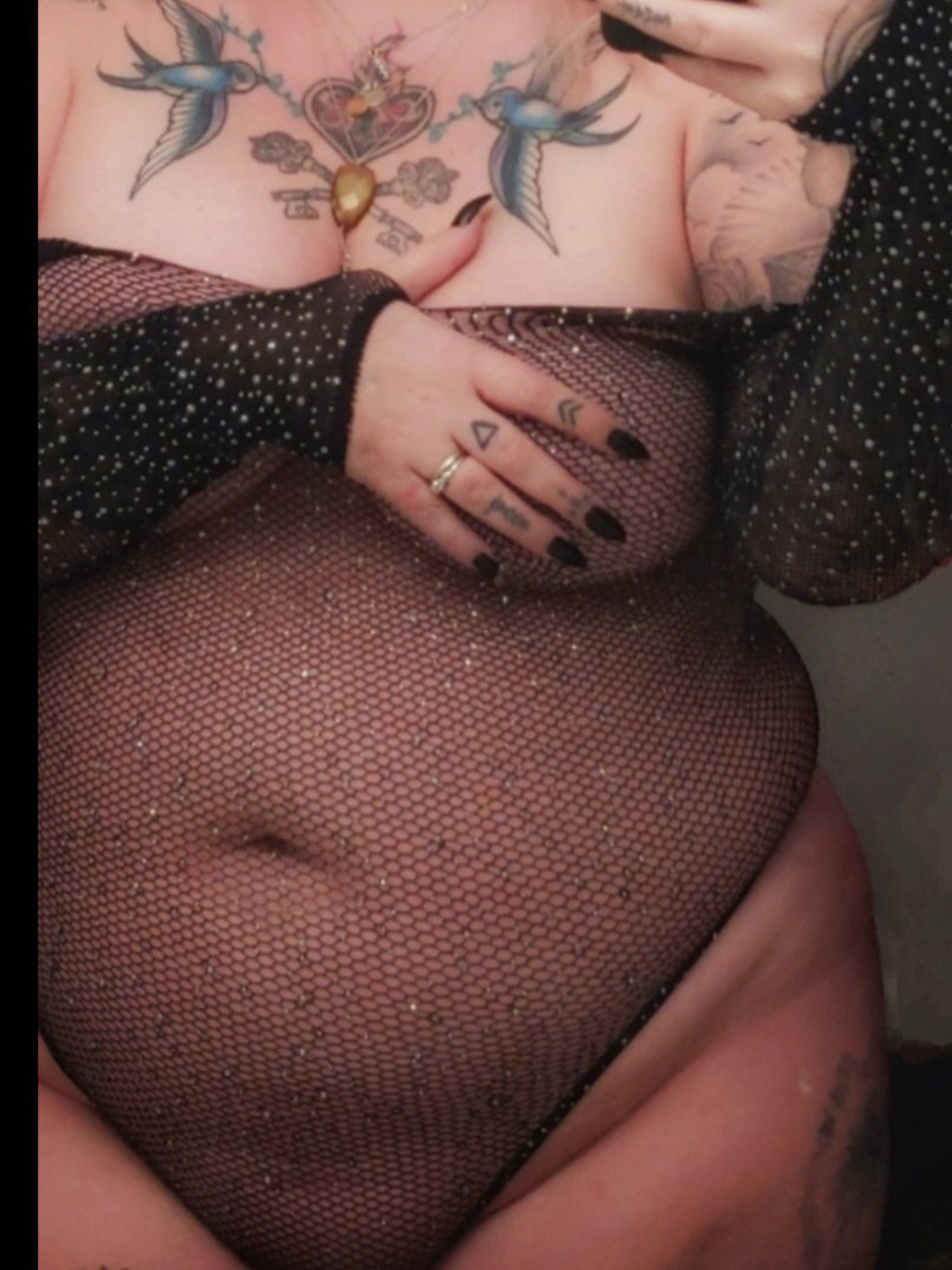 Elle - Onlyfans Creator