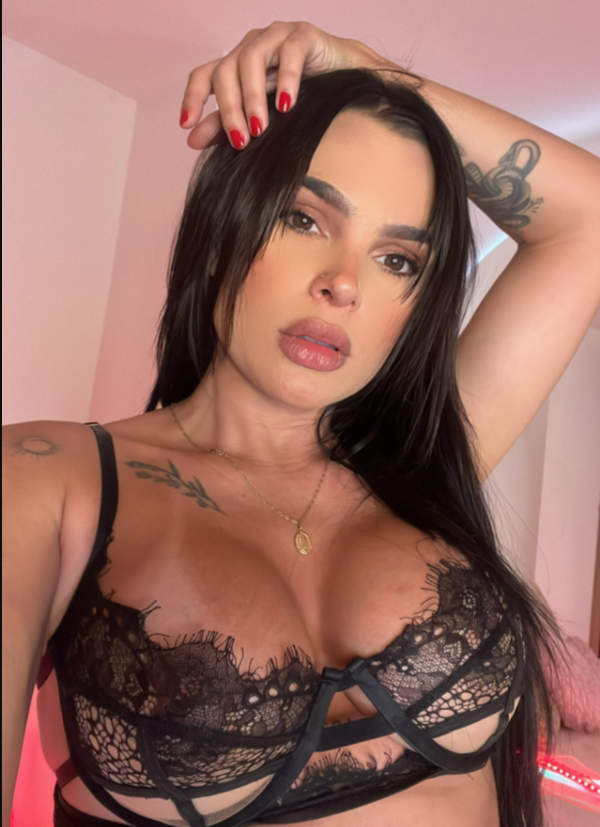 Emily - OnlyFans creator with 0 reviews (0.0/5 stars)