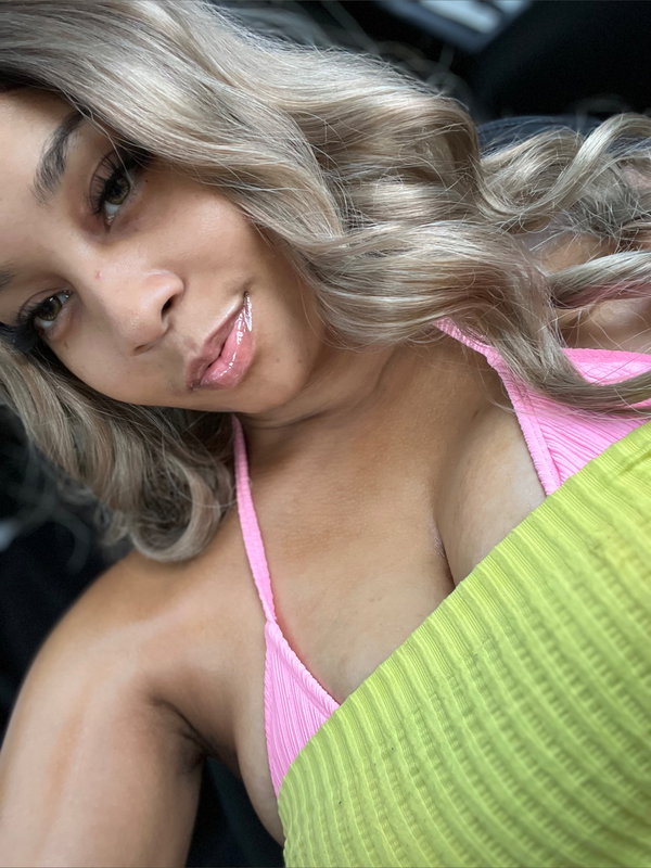 Carolina Babe - OnlyFans creator with 0 reviews (0.0/5 stars)