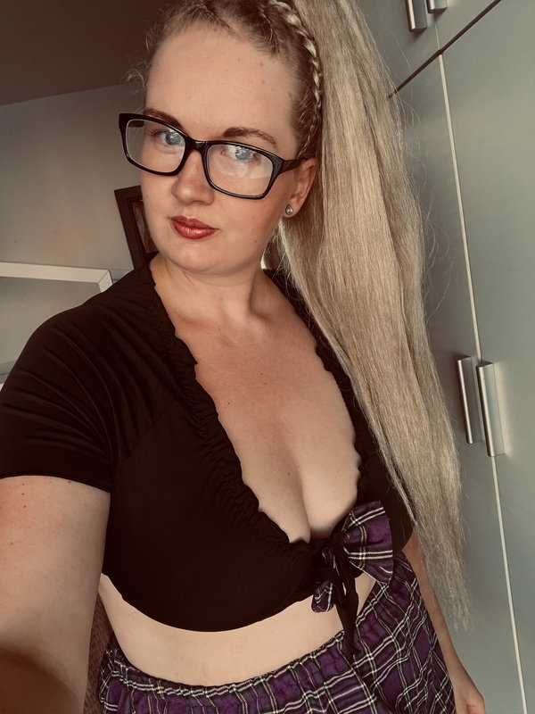 Hot Naughty Couple🔥TOP 20% on OnlyFans🏆 - OnlyFans creator with 0 reviews (0.0/5 stars)