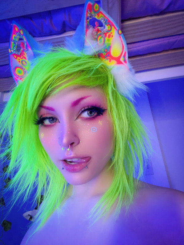 jupiter 🦊 - OnlyFans creator with 0 reviews (0.0/5 stars)