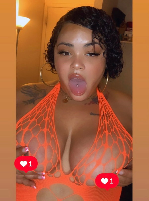 SexyAss_Sarah - OnlyFans creator with 0 reviews (0.0/5 stars)