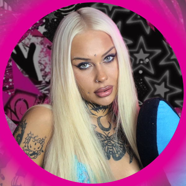 Luna - OnlyFans creator with 0 reviews (0.0/5 stars)
