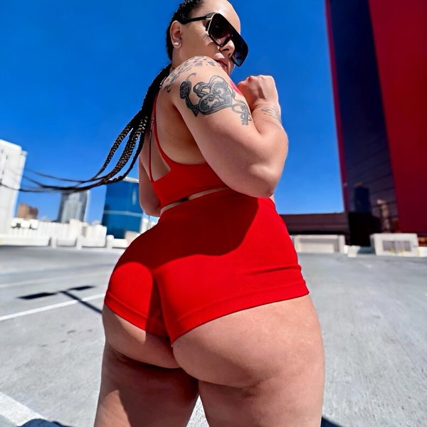 🌹 Jenny Lewinsky 🌹 - OnlyFans creator with 0 reviews (0.0/5 stars)