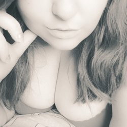 Goddess Bee - créateur OnlyFans avec 0 avis (0.0/5 étoiles)