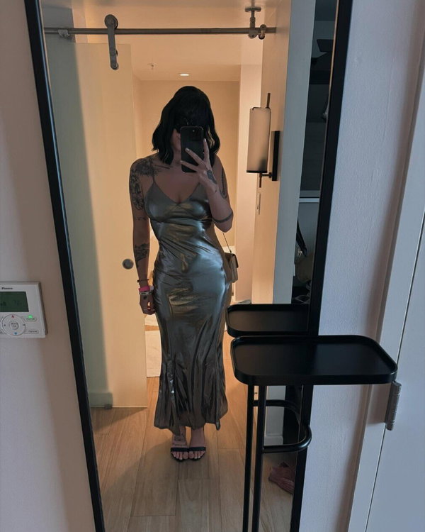 Grey Desire - OnlyFans creator with 0 reviews (0.0/5 stars)