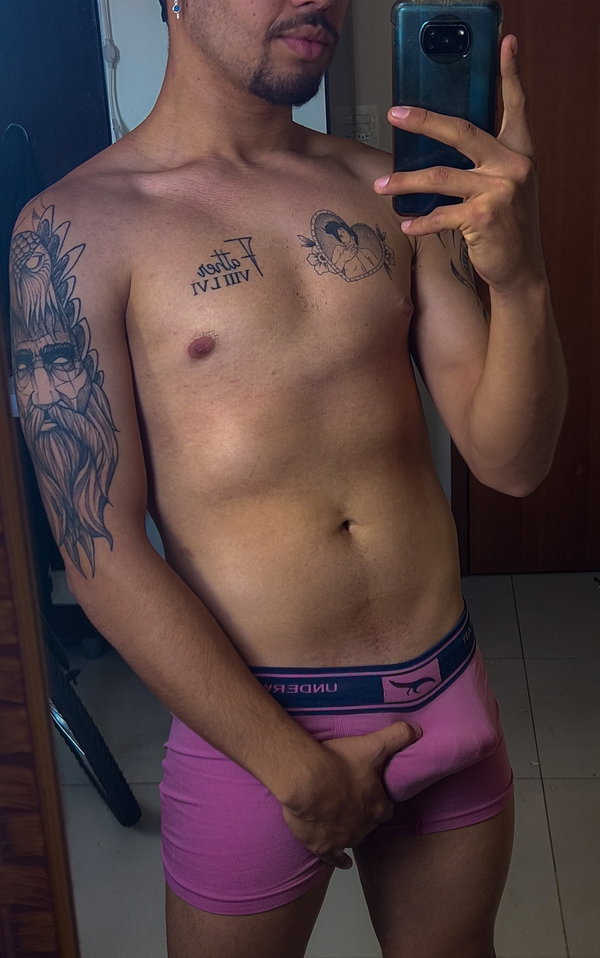Atomic Babe - créateur OnlyFans avec 0 avis (0.0/5 étoiles)