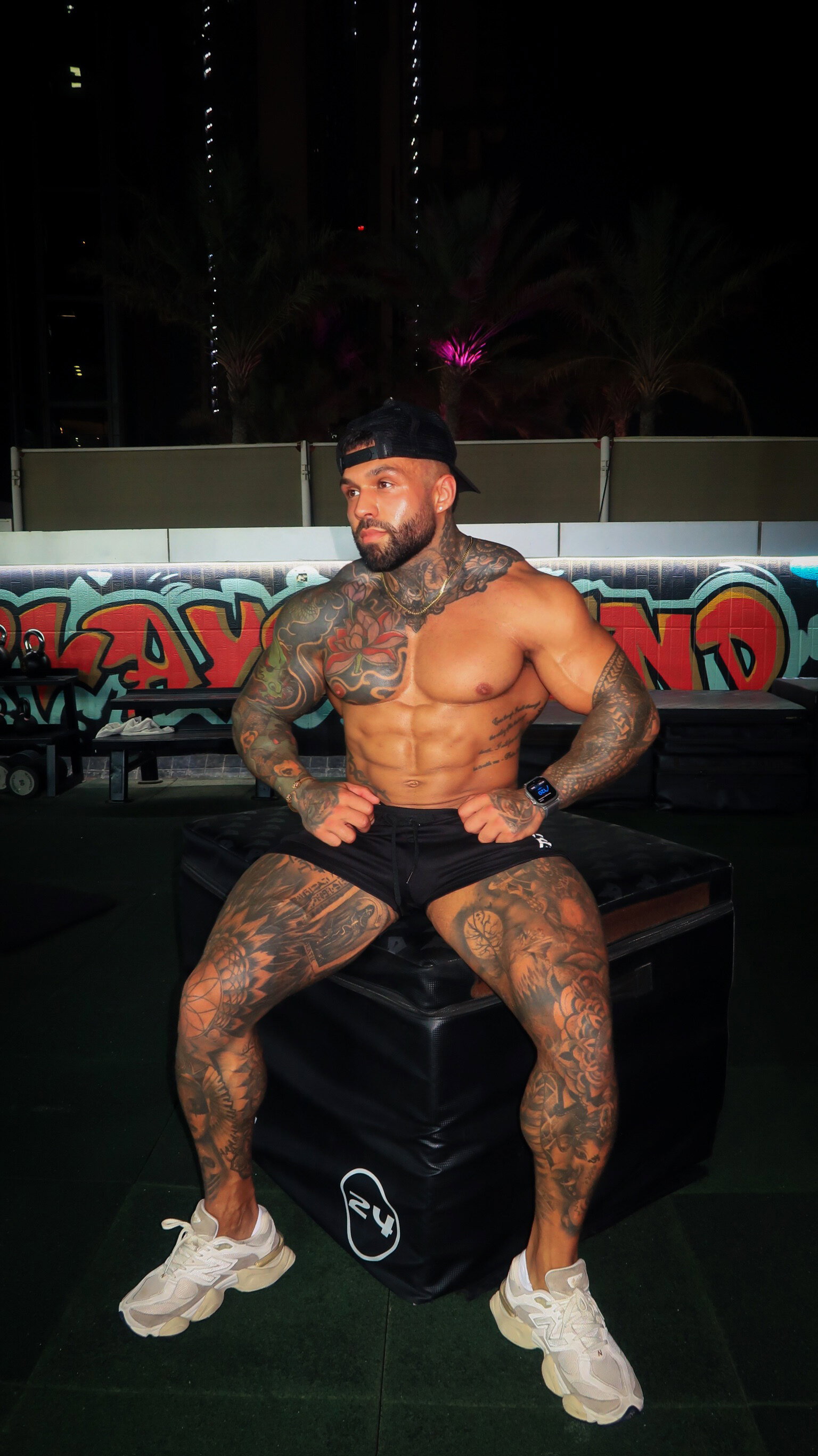 Troyz - Onlyfans Creator