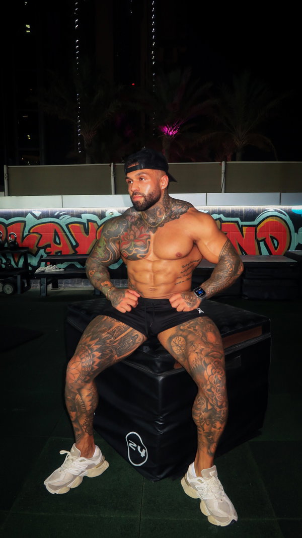 Troyz world 🌎 - OnlyFans creator with 0 reviews (0.0/5 stars)