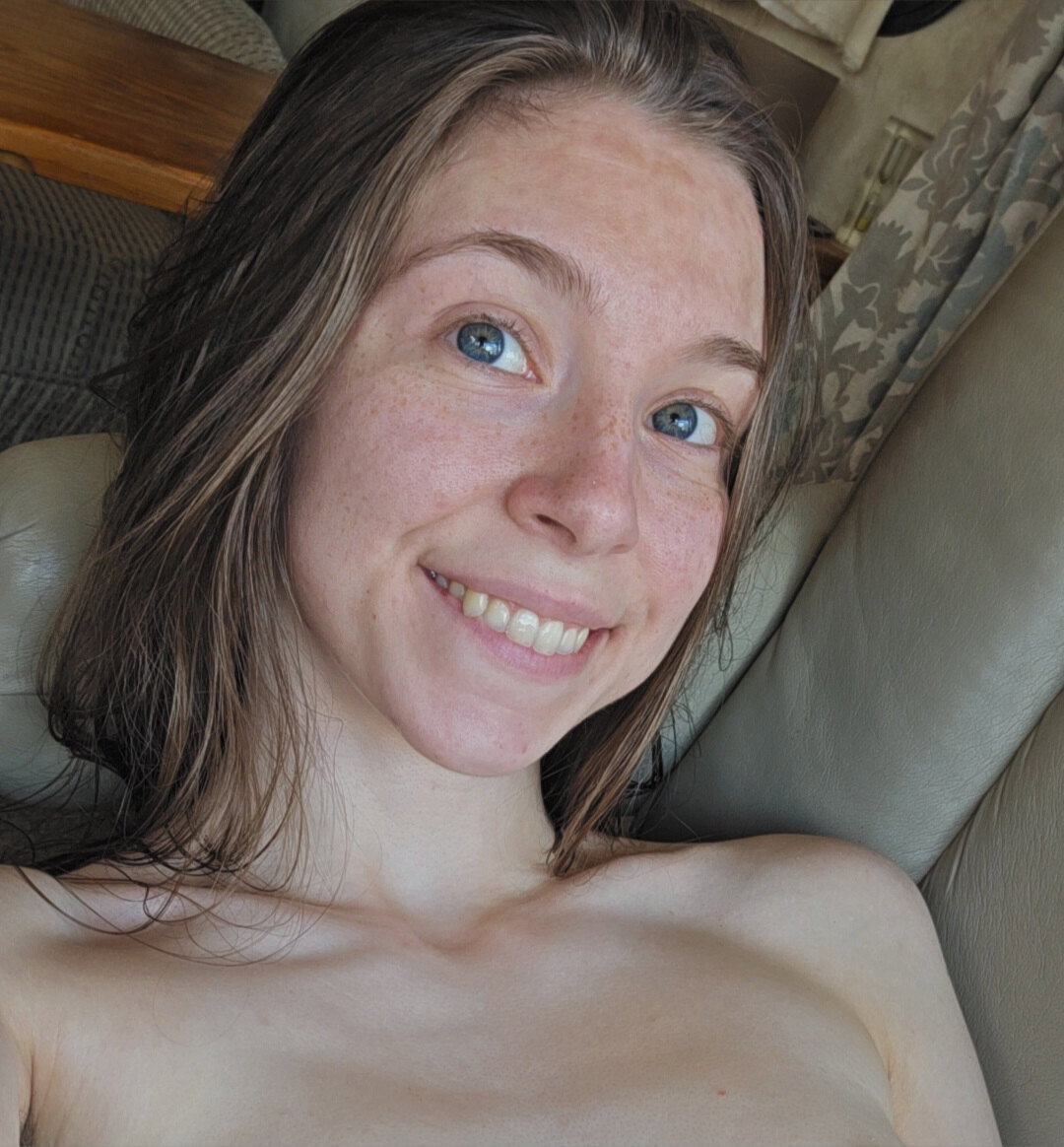 Haze Lynn - Onlyfans Creator