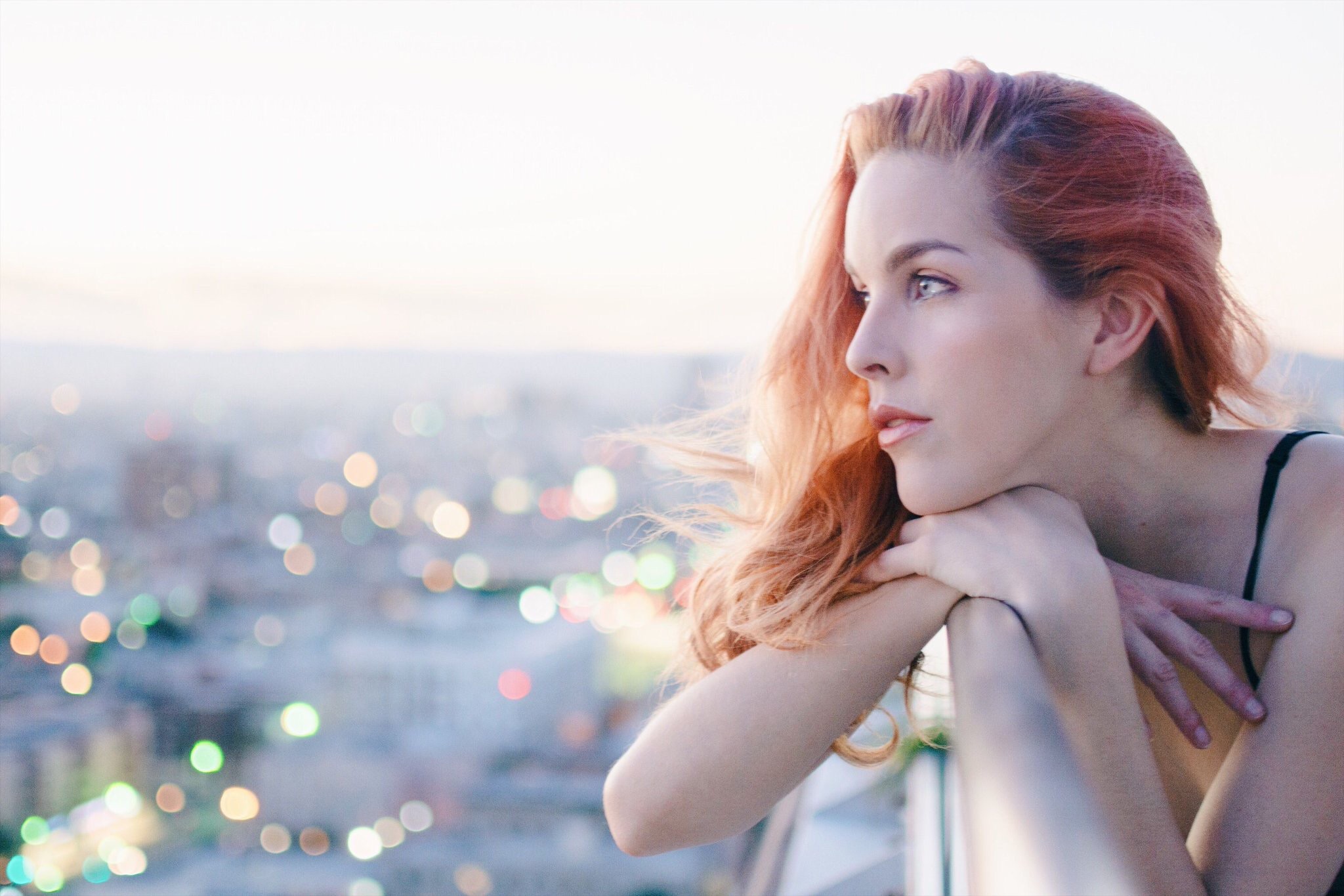 Amarna Miller header