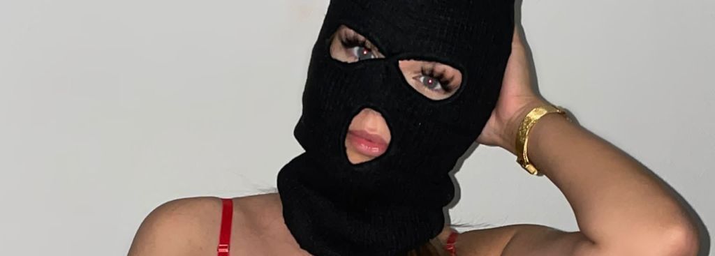 Ana Miles header