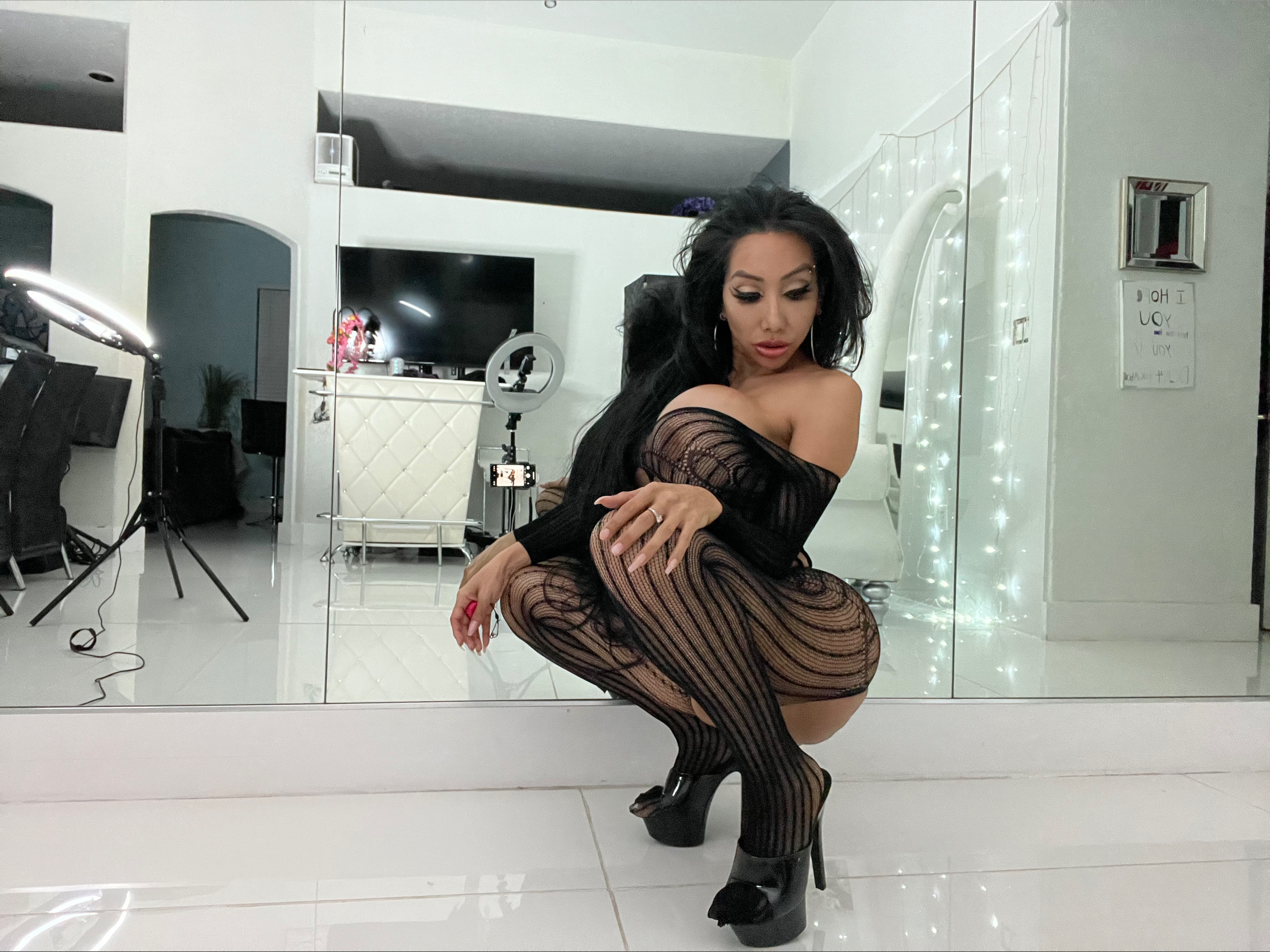 ANAKALIYAH Goddess ✨ header
