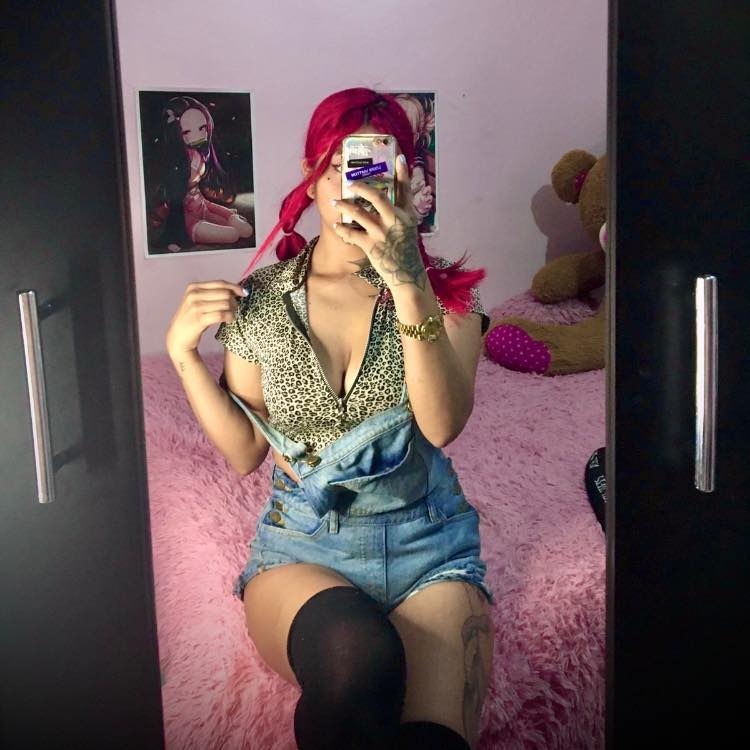 ariana cooper header