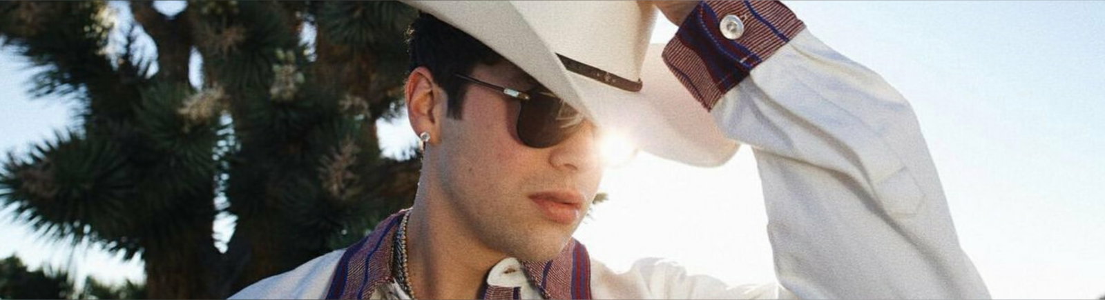 AUSTIN MAHONE header