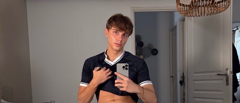TOM 🇫🇷 header