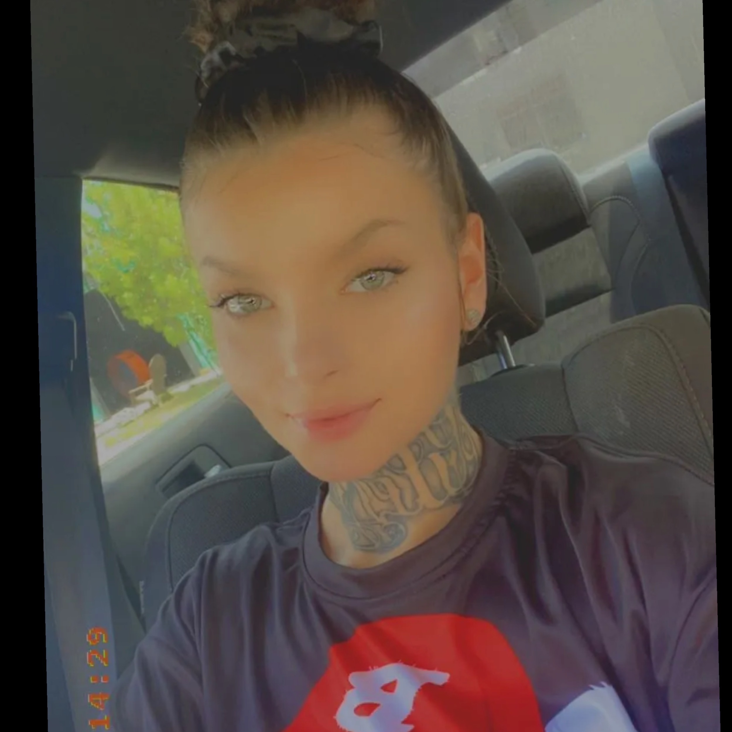 BarbietheBrat header