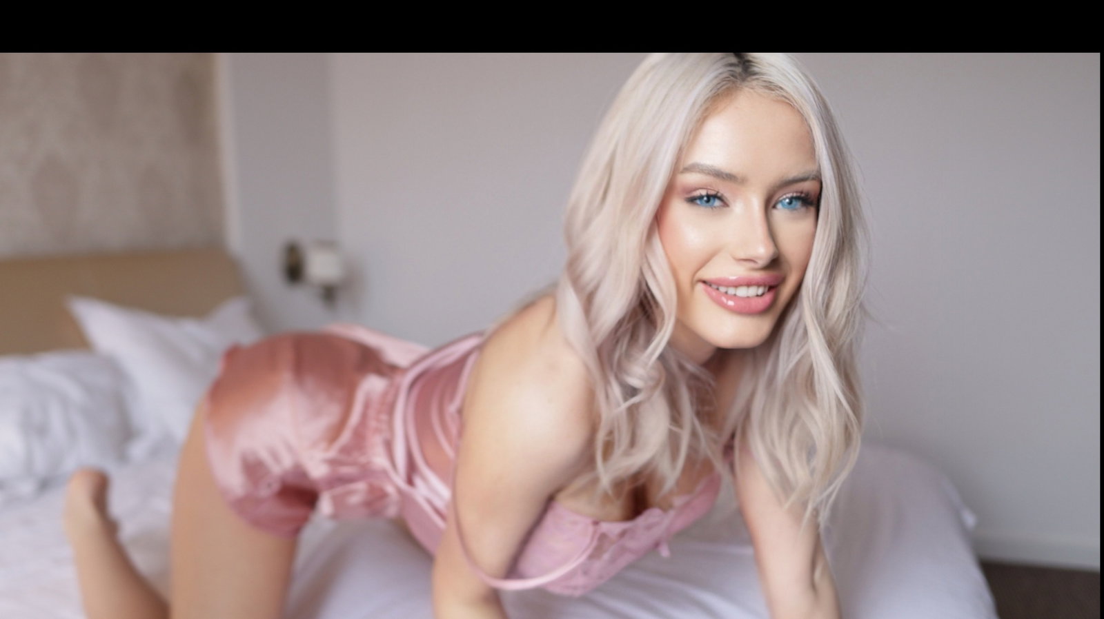 Anna header