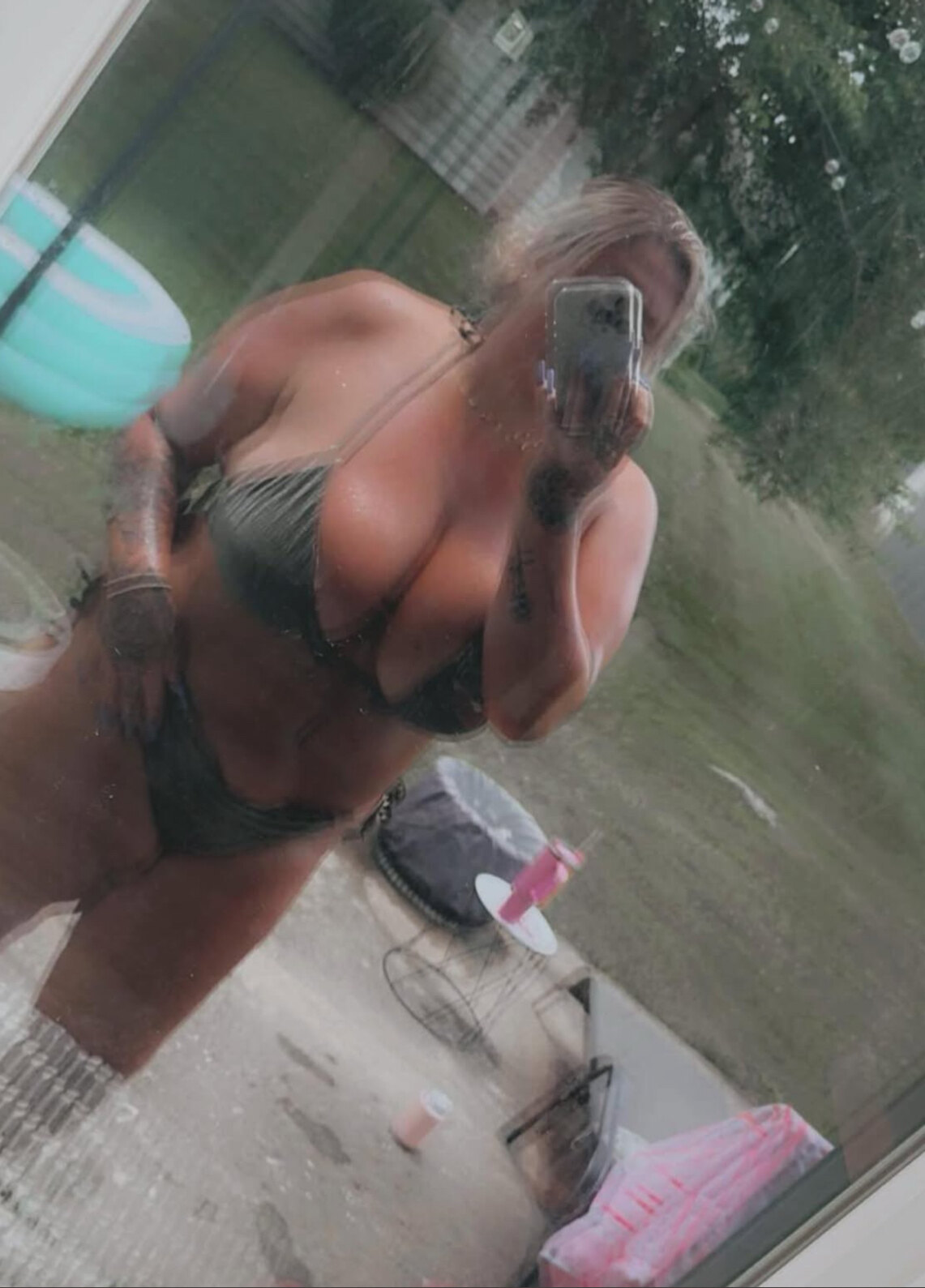 Lauren Lincoln header