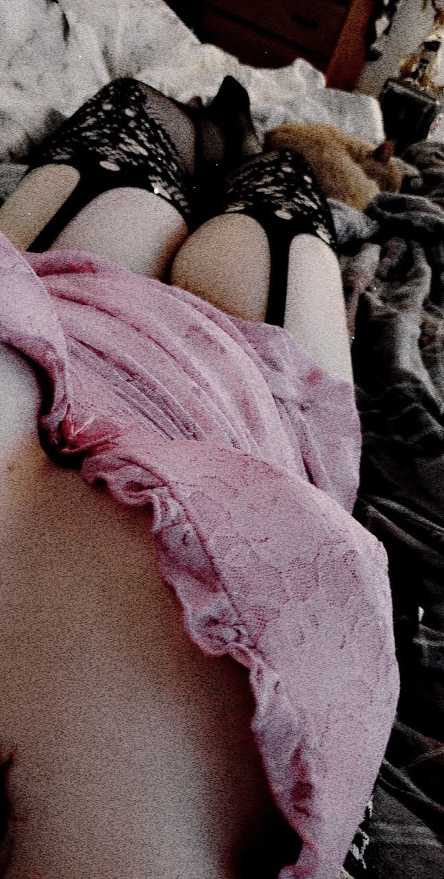 Chubby gamer girl header