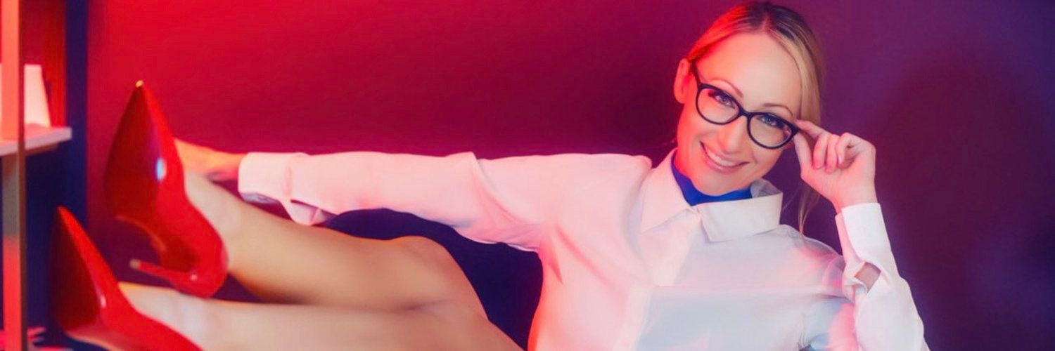 Crystal Clark header