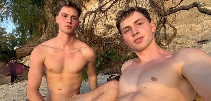 Czechgaytwins 0.08% header