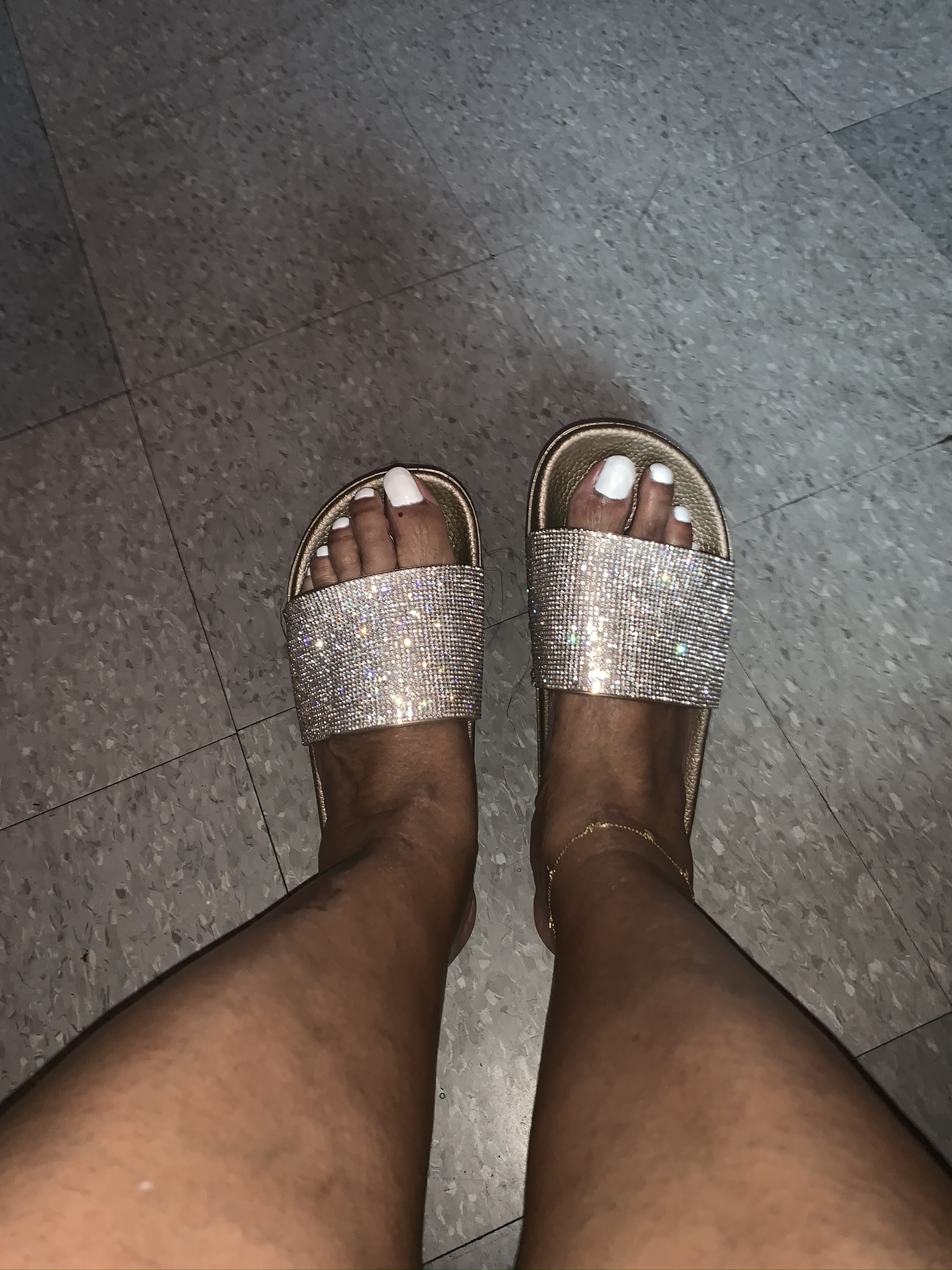 EbonyToes3 header