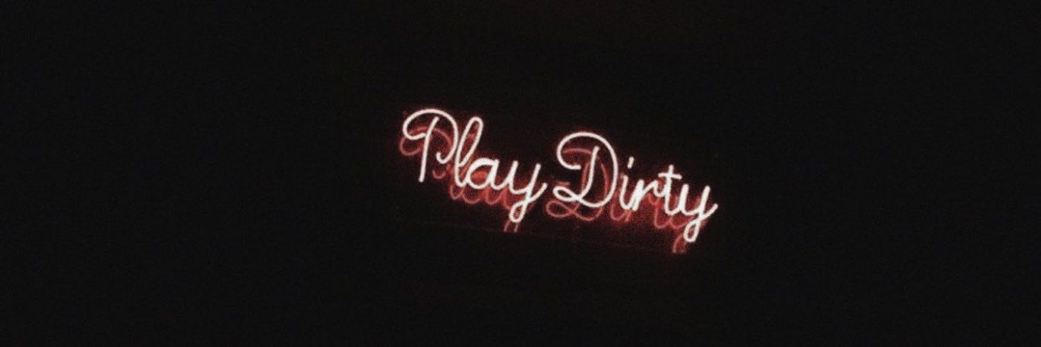 MR PREMIUM header