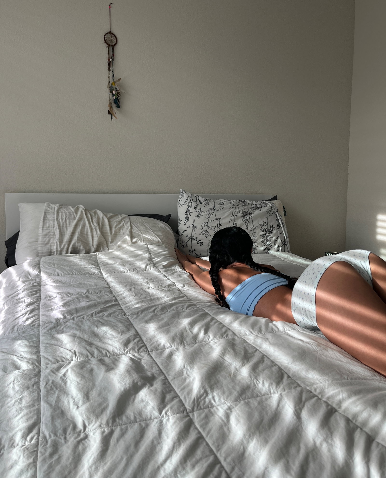 Ali header
