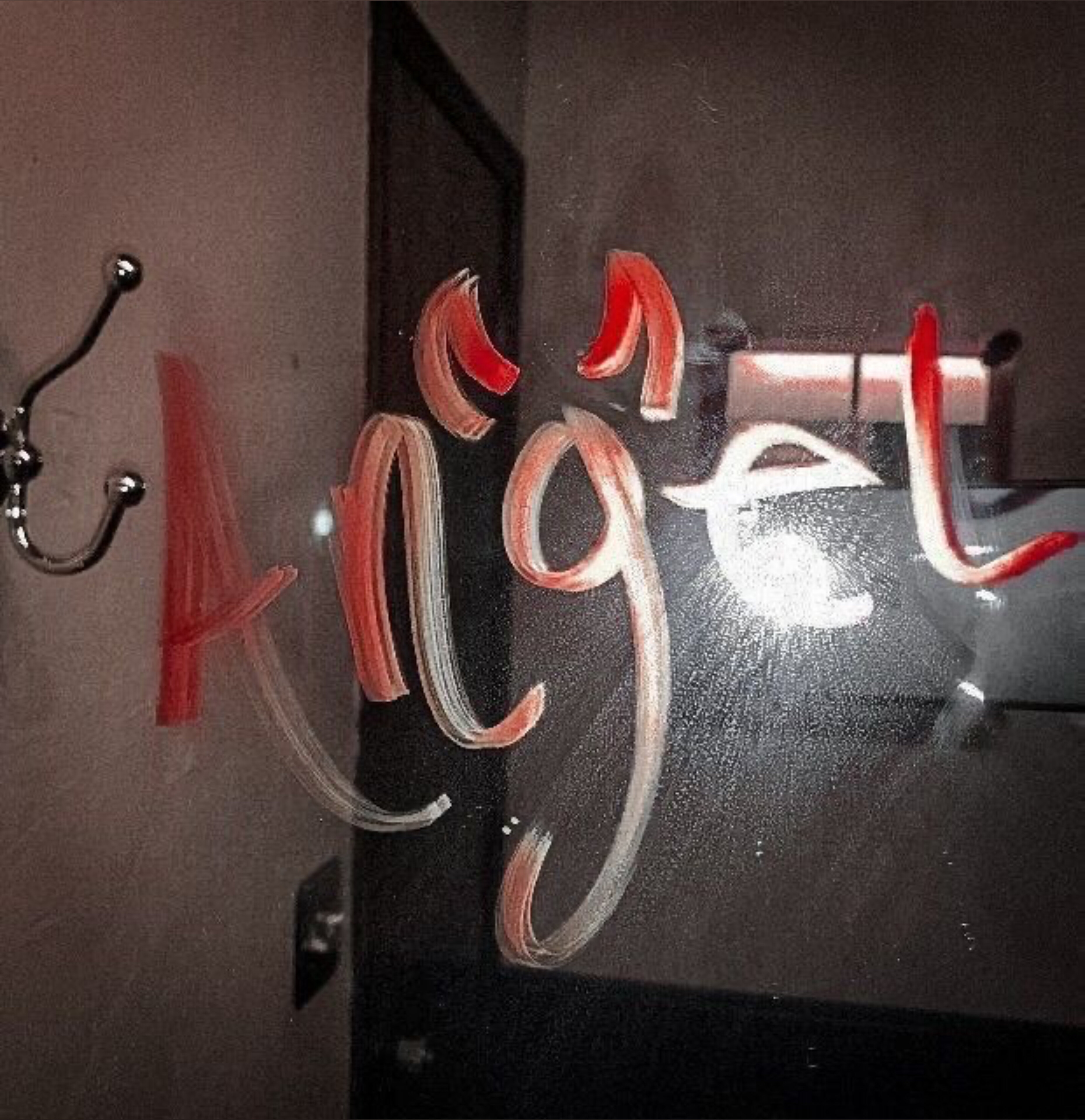 Sam ☽ header
